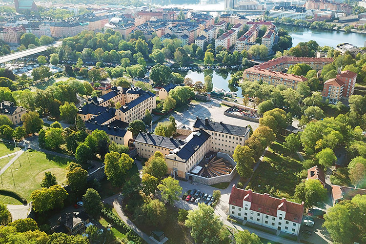 Flygbild över Långholmen i Stockholm Flygbild över Långholmen i Stockholm