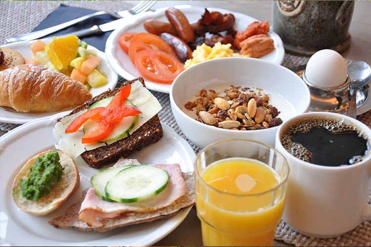 Hotellfrukost på Långholmens Wärdshus Hotellfrukost på Långholmens Wärdshus