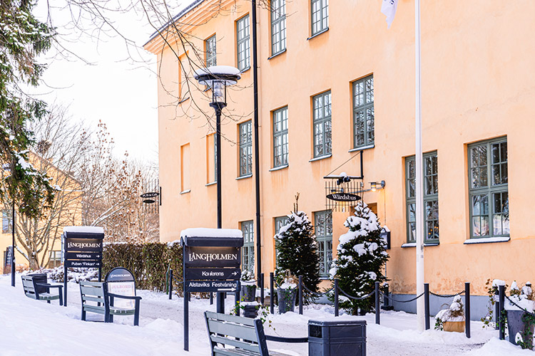 Entré till Långholmens Wärdshus på vintern